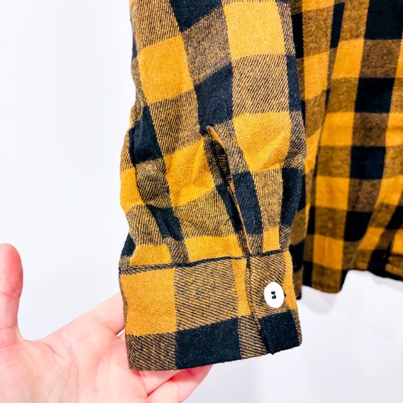 Yellow & brown plaid flannel shirt | Cozy button-down | Medium - Picture 5 of 7